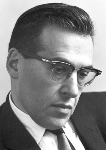 جولیان سیمور شوینگر فیزیکدان آمریکایی بود که همراه با ریچارد فاینمن، سینایترو تومونوجا موفق به کشف الکترودینامیک کوانتومی (QED) شد. شوینگر جایزه نوبل فیزیک سال ۱۹۶۵ را از آن خود کرد.